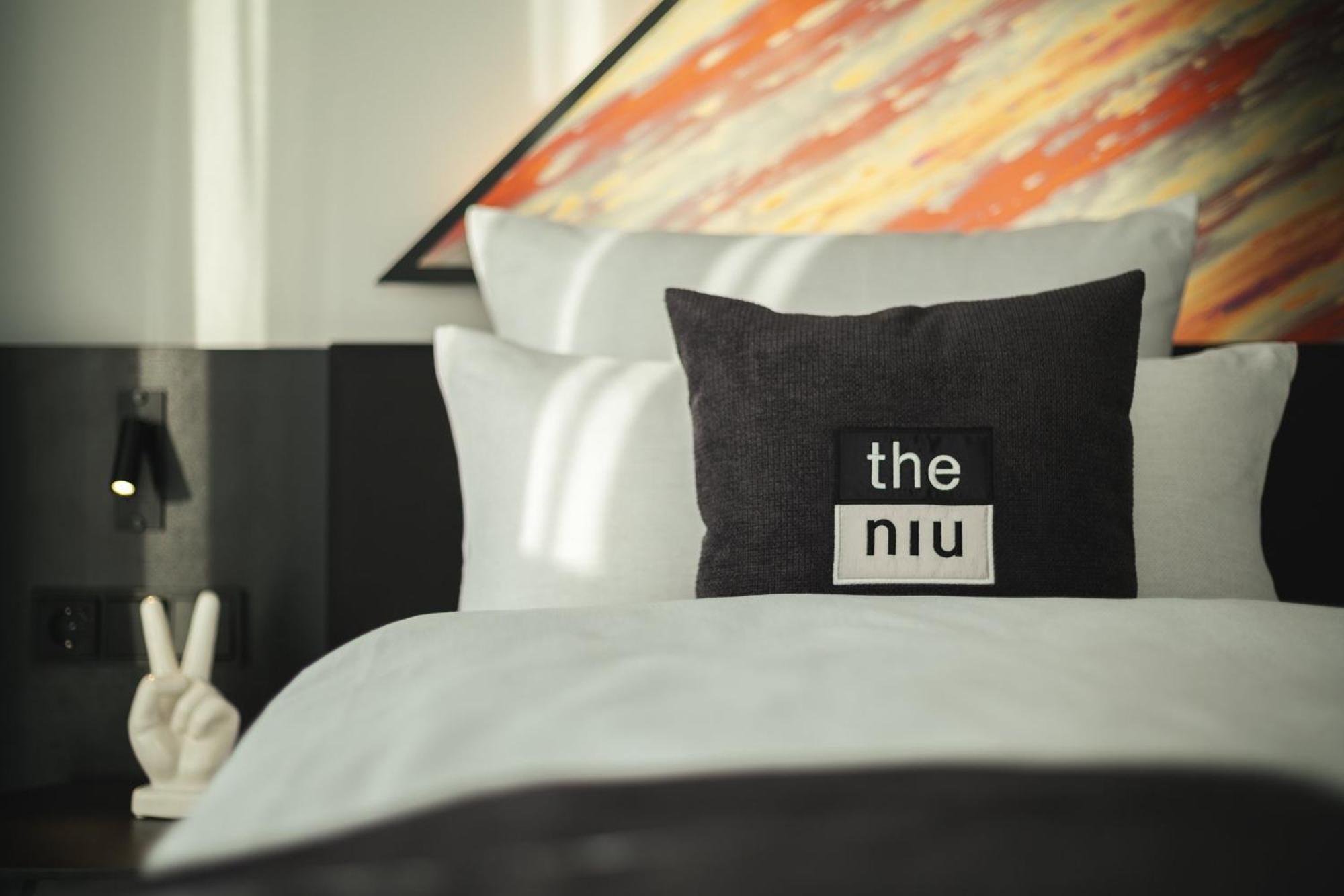 Holiday Inn - The Niu, Flash Berlin Charlottenburg By Ihg Bagian luar foto